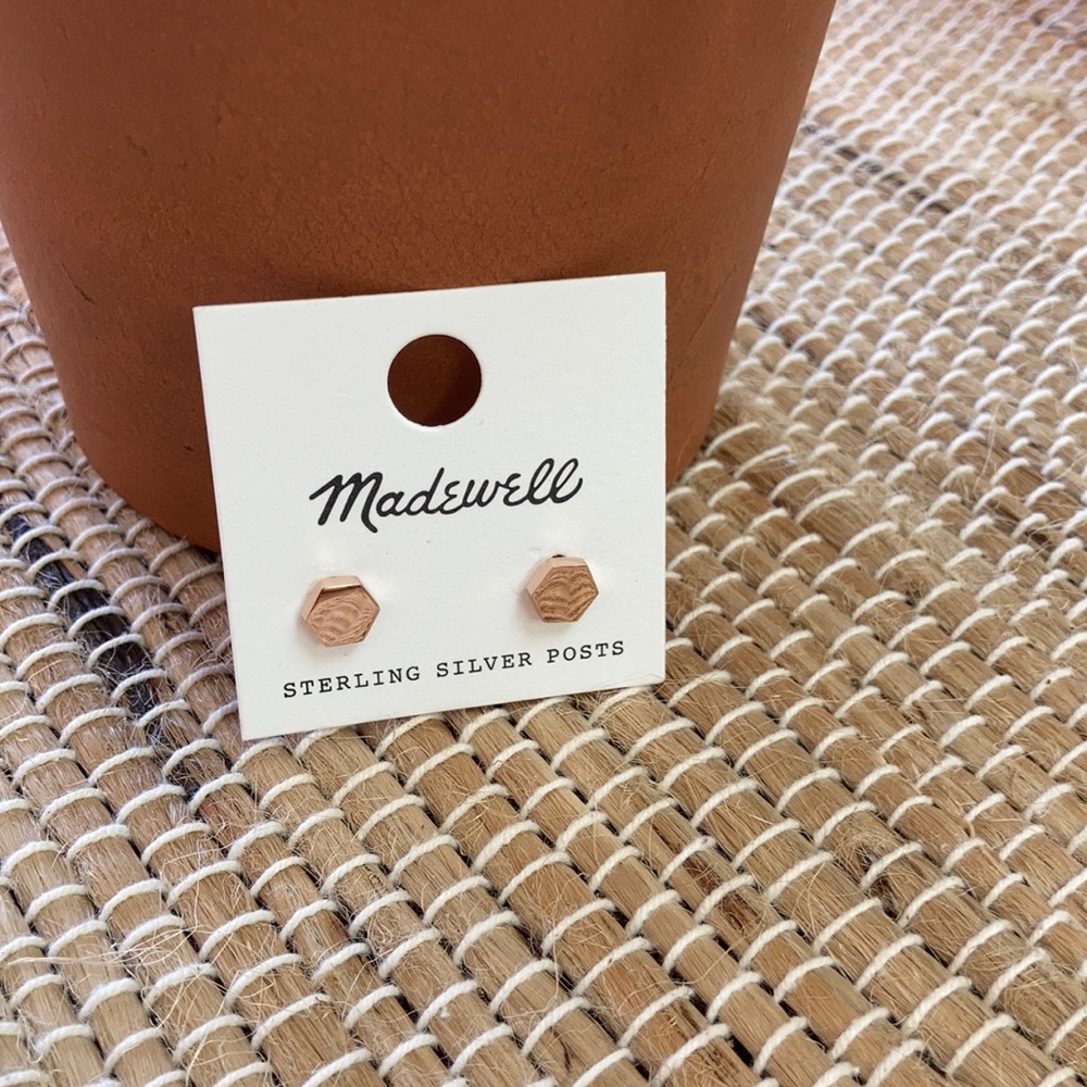 NWT Madewell Rose Gold Stud Earrings